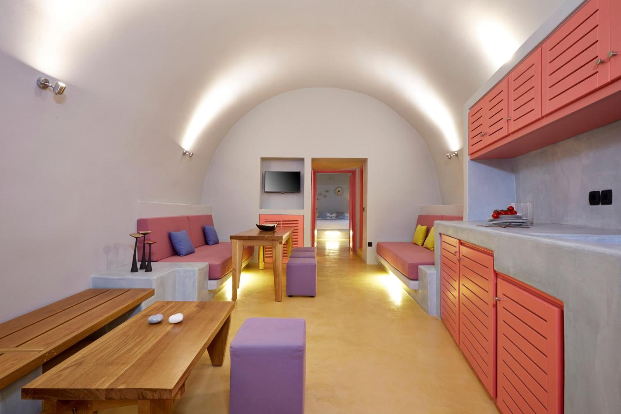 Caldera Colors Suites Fira  Ngoại thất bức ảnh