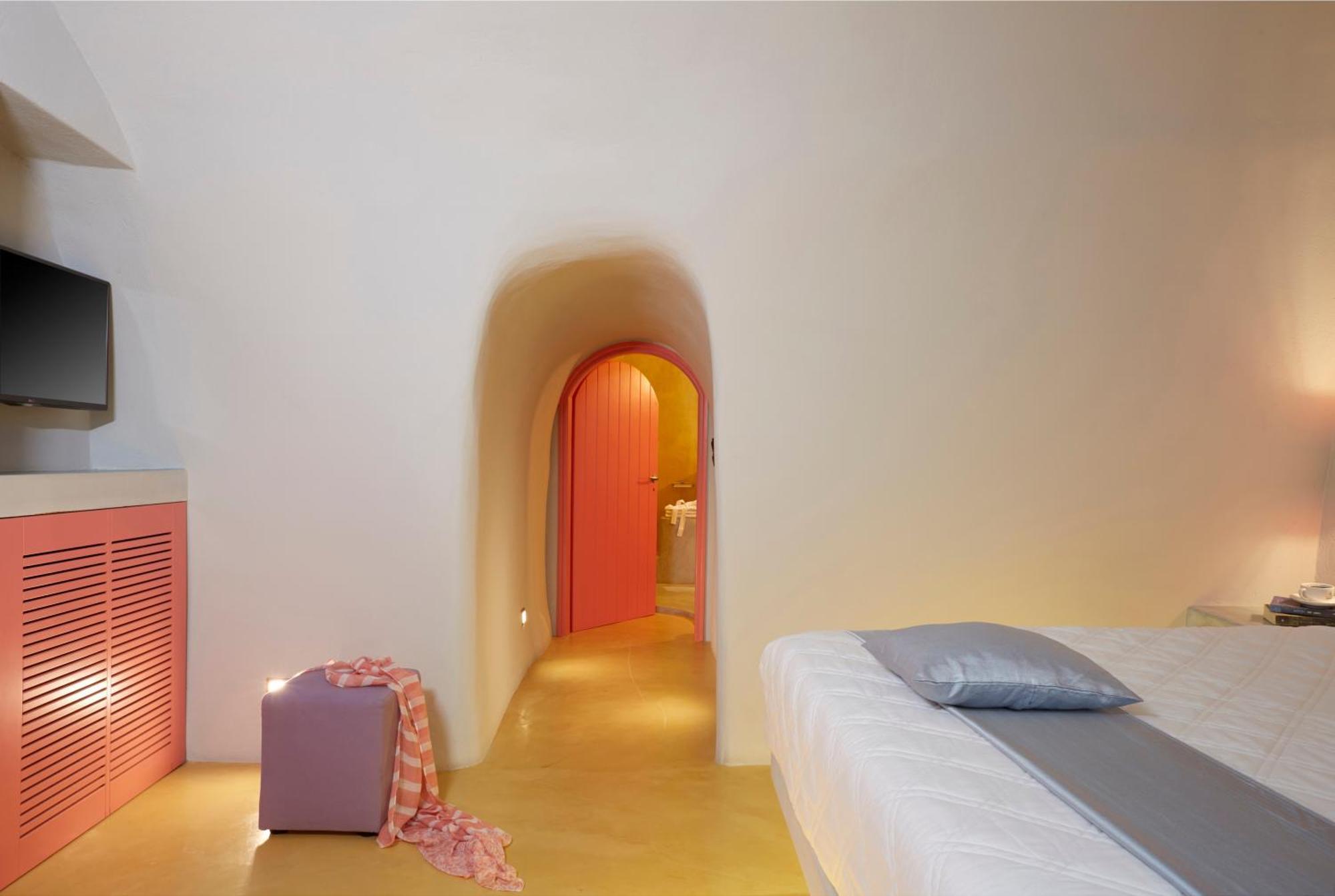 Caldera Colors Suites Fira  Ngoại thất bức ảnh